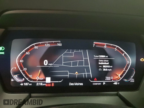 2024 BMW 2 Series 228i xDrive with VIN WBA73AK05R7N50255, listed as a Copart auction lot 49283875 with 32,884 mi miles and Clean title. Bid and sale history available at DreamBid. Image 9.