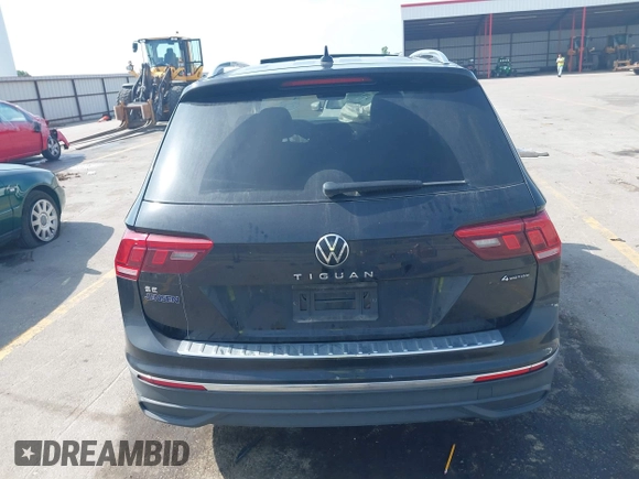 2022 Volkswagen Tiguan SE with VIN 3VV2B7AX0NM146315, listed as a IAAI auction lot 42512975 with 40,577 mi miles and . Bid and sale history available at DreamBid. Image 16.