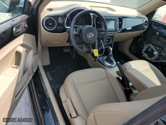 2018 Volkswagen Beetle SE with VIN 3VWJD7AT1JM727699, listed as a Copart auction lot 64078744 with 44,129 mi miles and Salvage Title. Bid and sale history available at carsss.com. Image 8.