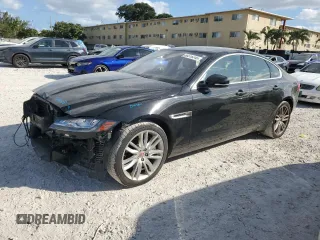 2018 Jaguar XF with VIN SAJBE4EV6JCY56135, listed as a Copart auction lot 88316245 with 35,087 mi miles and Salvage Title. Bid and sale history available at DreamBid. Image 1.