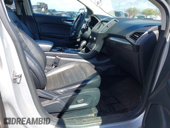 2018 Ford Edge SEL with VIN 2FMPK3J95JBB19374, listed as a IAAI auction lot 41220257 with 1 mi miles. Bid and sale history available at carsss.com. Image 5.