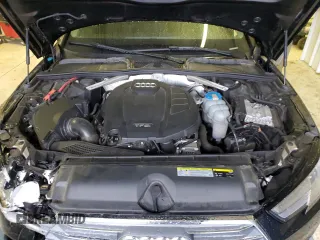 2017 Audi A4 Premium с VIN WAUGNAF44HN038679, выставлен на аукционе Copart как лот 45043515 с пробегом Не указан миль и Списание • Salvage title. История ставок и продаж доступна на DreamBid. Изображение 13.