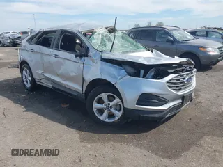 2020 Ford Edge SE z VIN 2FMPK3G97LBB16387, wystawiony jako IAAI lot #41822322 z przebiegiem Nie podano mil oraz . Historia ofert i sprzedaży dostępna na DreamBid. Obrazek 1.