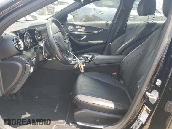 2017 Mercedes-Benz E 300 Luxury with VIN WDDZF4KB7HA017434, listed as a Copart auction lot 58845495 with 73,971 mi miles and Salvage title. Bid and sale history available at DreamBid. Image 7.