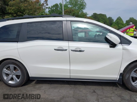 2018 Honda Odyssey EX-L with VIN 5FNRL6H77JB047919, listed as a IAAI auction lot 42112505 with 108,706 mi miles and . Bid and sale history available at DreamBid. Image 13.