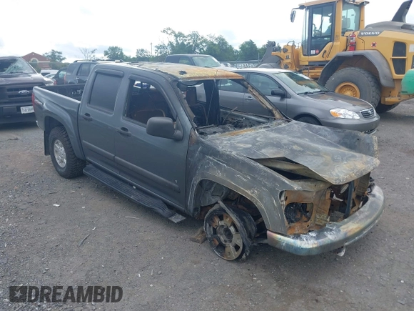 2008 GMC Canyon SLE2 with VIN 1GTDT43EX88208696, listed as a IAAI auction lot 40045967 with 112,084 mi miles. Bid and sale history available at carsss.com. Image 1.