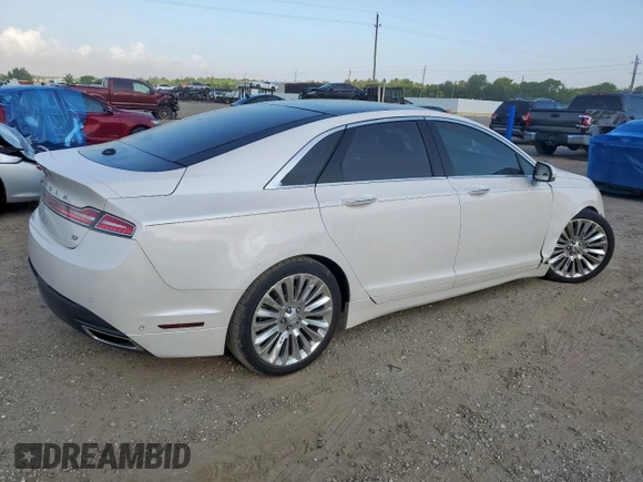 2014 Lincoln MKZ with VIN 3LN6L2GK4ER811632, listed as a Copart auction lot 59675525 with 143,230 mi miles and Salvage title. Bid and sale history available at DreamBid. Image 3.