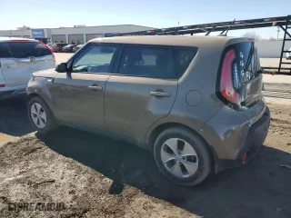 2014 Kia Soul with VIN KNDJN2A23E7070253, listed as a Copart auction lot 46457255 with 124,924 mi miles and Salvage Title. Bid and sale history available at carsss.com. Image 2.