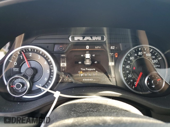 2022 Ram 1500 Big Horn with VIN 1C6SRFFT6NN381504, listed as a Copart auction lot 56403735 with 30,043 mi miles and Salvage title. Bid and sale history available at DreamBid. Image 9.
