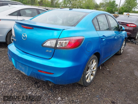 2010 Mazda 3 S Grand Touring with VIN JM1BL1S65A1260333, listed as a IAAI auction lot 42206075 with 175,564 mi miles and . Bid and sale history available at carsss.com. Image 4.