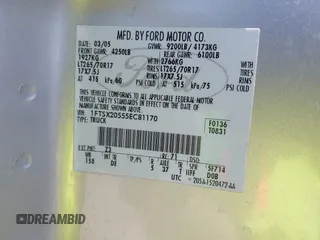 2005 Ford F-250 XL z VIN 1FTSX20555EC81170, wystawiony jako IAAI lot #42603180 z przebiegiem 111 720 mil mil oraz . Historia ofert i sprzedaży dostępna na DreamBid. Obrazek 9.