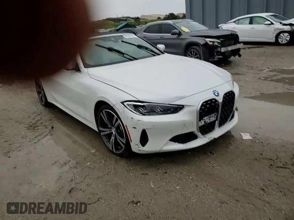 2024 BMW 4 Series 430i with VIN WBA23AT05RCN97995, listed as a Copart auction lot 89246165 with 14,463 mi miles and Salvage title. Bid and sale history available at DreamBid. Image 11.