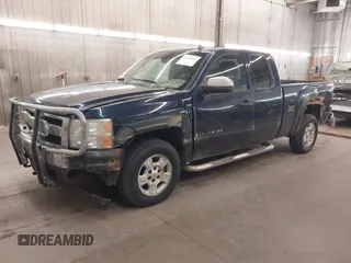 2008 Chevrolet Silverado 1500 LTZ with VIN 2GCEK19J081245477, listed as a IAAI auction lot 41754954 with 220,214 mi miles. Bid and sale history available at carsss.com. Image 18.