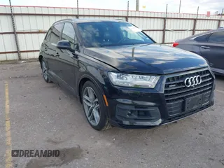 2017 Audi Q7 Prestige with VIN WA1VAAF79HD029444, listed as a IAAI auction lot 41180500 with 72,603 mi miles. Bid and sale history available at carsss.com. Image 1.