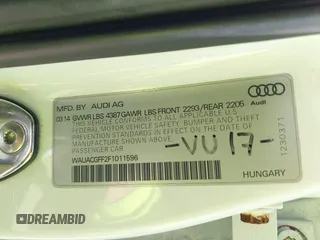 2015 Audi A3 Premium z VIN WAUACGFF2F1011596, wystawiony jako IAAI lot #42147488 z przebiegiem 87 910 mil mil oraz . Historia ofert i sprzedaży dostępna na DreamBid. Obrazek 9.