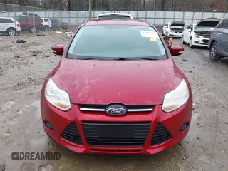 2013 Ford Focus SE with VIN 1FADP3F20DL204797, listed as a IAAI auction lot 41404937 with 146,643 mi miles. Bid and sale history available at carsss.com. Image 12.
