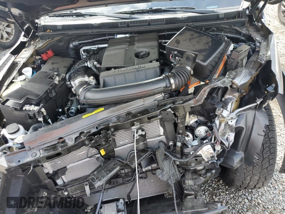 2024 Nissan Frontier SV z VIN 1N6ED1EJXRN648900, wystawiony jako Copart lot #56671275 z przebiegiem 10 471 mil mil oraz Nie do naprawy • Non repairable. Historia ofert i sprzedaży dostępna na DreamBid. Obrazek 11.