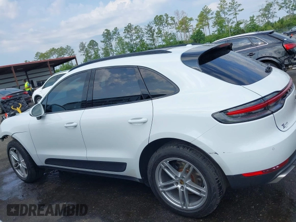 2020 Porsche Macan with VIN WP1AA2A51LLB06840, listed as a IAAI auction lot 42584735 with 60,320 mi miles and . Bid and sale history available at DreamBid. Image 14.