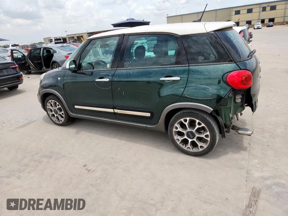 2014 FIAT 500L Trekking с VIN ZFBCFADH4EZ017102, выставлен на аукционе Copart как лот 63233645 с пробегом 70 720 миль миль и Списание • Salvage title. История ставок и продаж доступна на DreamBid. Изображение 2.