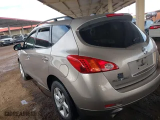 2009 Nissan Murano SL with VIN JN8AZ18U49W024565, listed as a IAAI auction lot 41874567 with 186,092 mi miles. Bid and sale history available at carsss.com. Image 3.