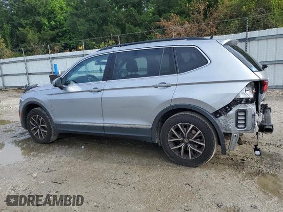 2021 Volkswagen Tiguan SE z VIN 3VV3B7AX3MM114350, wystawiony jako Copart lot #58777075 z przebiegiem 87 554 mil mil oraz Szkoda całkowita • Salvage title. Historia ofert i sprzedaży dostępna na DreamBid. Obrazek 2.