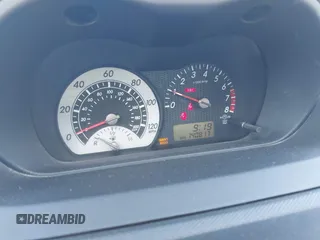 2006 Scion xA z VIN JTKKT624965007858, wystawiony jako IAAI lot #42179600 z przebiegiem 140 817 mil mil oraz . Historia ofert i sprzedaży dostępna na DreamBid. Obrazek 7.
