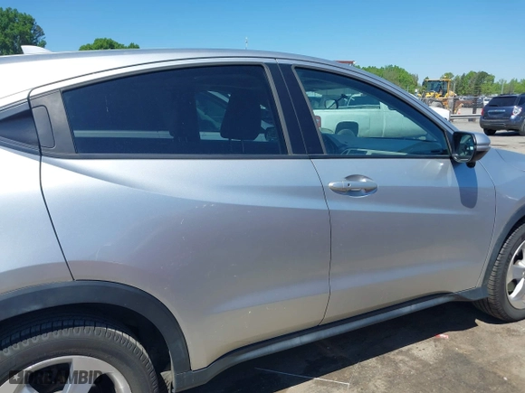 2016 Honda HR-V EX with VIN 3CZRU6H54GM754602, listed as a IAAI auction lot 41987313 with 67,940 mi miles. Bid and sale history available at carsss.com. Image 13.