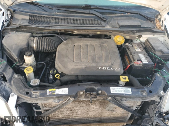 2014 Chrysler Town & Country Touring with VIN 2C4RC1BG9ER359794, listed as a Copart auction lot 86532674 with 128,199 mi miles and Salvage Title. Bid and sale history available at carsss.com. Image 12.