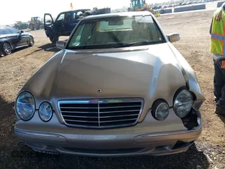 2001 Mercedes-Benz E-Class with VIN WDBJF65J11B232599, listed as a IAAI auction lot 41517879 with 173,366 mi miles. Bid and sale history available at carsss.com. Image 12.