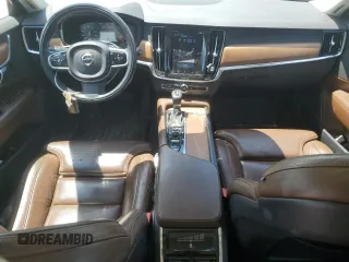 2018 Volvo V90 Inscription z VIN YV1102GL3J1069870, wystawiony jako Copart lot #67247834 z przebiegiem 62 775 mil mil oraz Tytuł czysty. Historia ofert i sprzedaży dostępna na DreamBid. Obrazek 8.