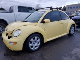 2003 Volkswagen Beetle GLS with VIN 3VWCP21CX3M419792, listed as a Copart auction lot 41527575 with 142,648 mi miles and Salvage title. Bid and sale history available at DreamBid. Image 1.