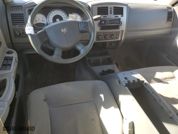 2006 Dodge Dakota SLT with VIN 1D7HW48N36S569663, listed as a Copart auction lot 88734245 with 211,051 mi miles and Salvage Title. Bid and sale history available at carsss.com. Image 8.