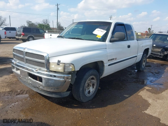 2001 Dodge Ram 1500 with VIN 3B7HC13Z61M264915, listed as a IAAI auction lot 41477847 with 299,197 mi miles. Bid and sale history available at carsss.com. Image 17.