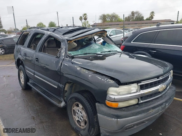 2005 Chevrolet Tahoe Z71 with VIN 1GNEC13T15R205653, listed as a IAAI auction lot 41808672 with 210,261 mi miles. Bid and sale history available at carsss.com. Image 6.