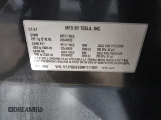 2021 Tesla Model Y Long Range with VIN 5YJYGDEE6MF111993, listed as a IAAI auction lot 41600578 with Not Provided miles. Bid and sale history available at carsss.com. Image 9.