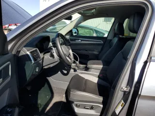 2023 Volkswagen Atlas SE with VIN 1V2WP2CA4PC553201, listed as a Copart auction lot 71232234 with 22,828 mi miles and Salvage title. Bid and sale history available at DreamBid. Image 7.
