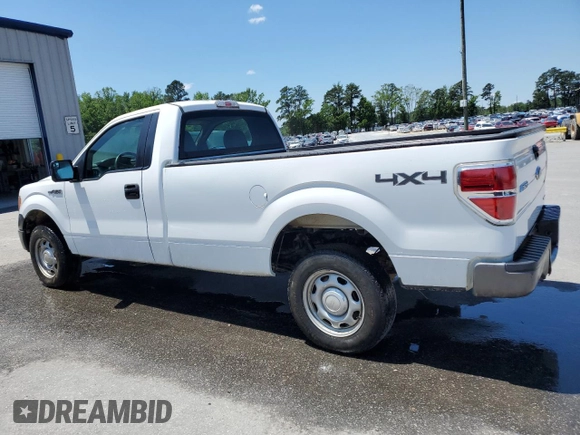 2014 Ford F-150 XL z VIN 1FTMF1EM9EKD54015, wystawiony jako Copart lot #55677975 z przebiegiem 131 815 mil mil oraz Czysty tytuł • Clean title. Historia ofert i sprzedaży dostępna na DreamBid. Obrazek 2.