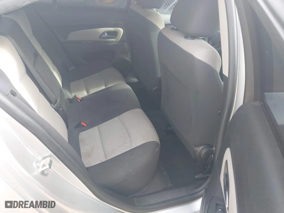 2014 Chevrolet Cruze LS with VIN 1G1PA5SH8E7464530, listed as a IAAI auction lot 41846557 with 122,490 mi miles. Bid and sale history available at carsss.com. Image 8.