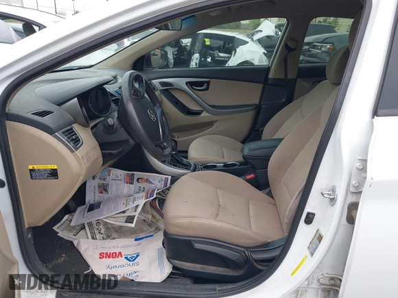 2015 Hyundai Elantra SE z VIN 5NPDH4AE1FH584383, wystawiony jako IAAI lot #42139657 z przebiegiem 141 309 mil mil oraz . Historia ofert i sprzedaży dostępna na DreamBid. Obrazek 5.
