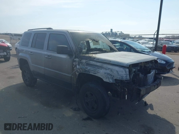 2017 Jeep Patriot Sport SE z VIN 1C4NJRBB9HD194618, wystawiony jako IAAI lot #42006360 z przebiegiem Nie podano mil oraz . Historia ofert i sprzedaży dostępna na DreamBid. Obrazek 1.