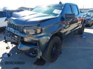 2020 Chevrolet Silverado 1500 Custom with VIN 3GCPWBEF3LG143871, listed as a IAAI auction lot 40922866 with 95,940 mi miles. Bid and sale history available at carsss.com. Image 2.