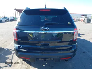 2015 Ford Explorer XLT with VIN 1FM5K8D81FGB56865, listed as a IAAI auction lot 40974676 with 1 mi miles. Bid and sale history available at carsss.com. Image 17.