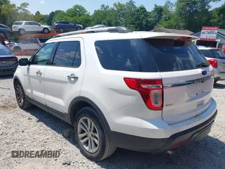 2011 Ford Explorer XLT с VIN 1FMHK8D84BGA87130, выставлен на аукционе IAAI как лот 42823296 с пробегом 228 505 миль миль и . История ставок и продаж доступна на DreamBid. Изображение 3.