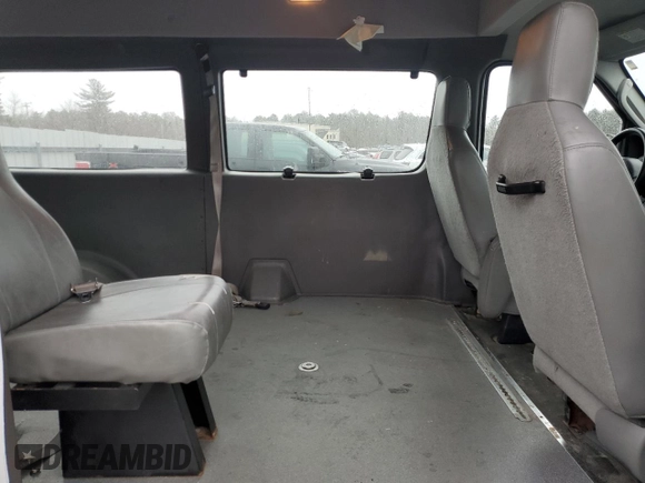 2010 Ford Econoline Cargo Commercial with VIN 1FTNE2EW1ADA05296, listed as a Copart auction lot 43125165 with 151,174 mi miles and Clean title. Bid and sale history available at DreamBid. Image 11.