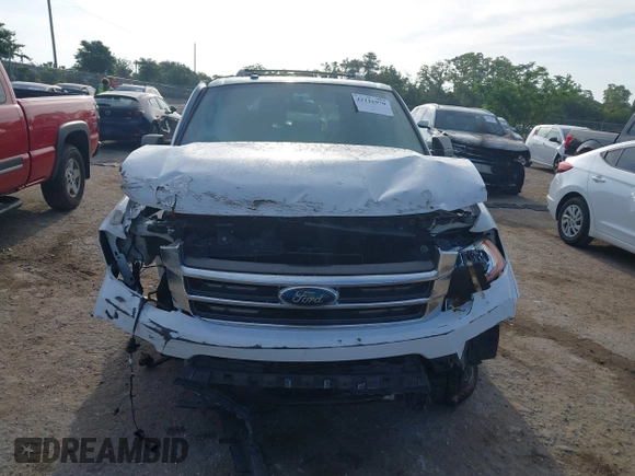 2017 Ford Expedition XLT с VIN 1FMJU1JT7HEA53490, выставлен на аукционе IAAI как лот 42116970 с пробегом 120 058 миль миль и . История ставок и продаж доступна на DreamBid. Изображение 13.