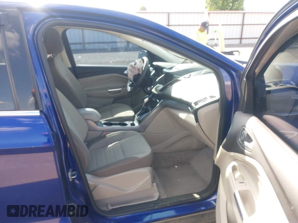 2013 Ford Escape SE with VIN 1FMCU9GXXDUB70983, listed as a IAAI auction lot 42432050 with 97,515 mi miles and . Bid and sale history available at DreamBid. Image 5.