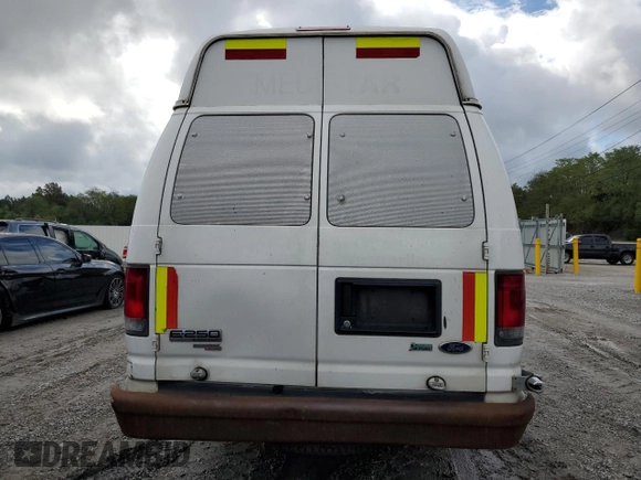 2013 Ford Econoline Cargo Commercial with VIN 1FTNS2EW0DDA92203, listed as a Copart auction lot 73372794 with 330,964 mi miles and Salvage Title. Bid and sale history available at carsss.com. Image 6.