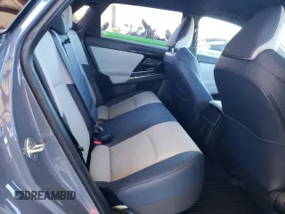 2023 Subaru Solterra Premium с VIN JTMABABAXPA014101, выставлен на аукционе Copart как лот 40446954 с пробегом 775 миль миль и . История ставок и продаж доступна на DreamBid. Изображение 10.