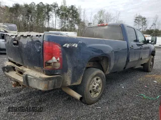 2011 GMC Sierra 2500HD SLE z VIN 1GT120C83BF159109, wystawiony jako Copart lot #51218225 z przebiegiem 259 160 mil mil oraz Szkoda całkowita • Salvage title. Historia ofert i sprzedaży dostępna na DreamBid. Obrazek 3.