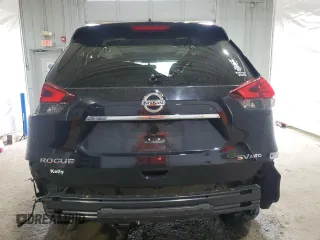 2017 Nissan Rogue SV z VIN 5N1AT2MV0HC740554, wystawiony jako Copart lot #55819475 z przebiegiem 149 648 mil mil oraz Szkoda całkowita • Salvage title. Historia ofert i sprzedaży dostępna na DreamBid. Obrazek 6.